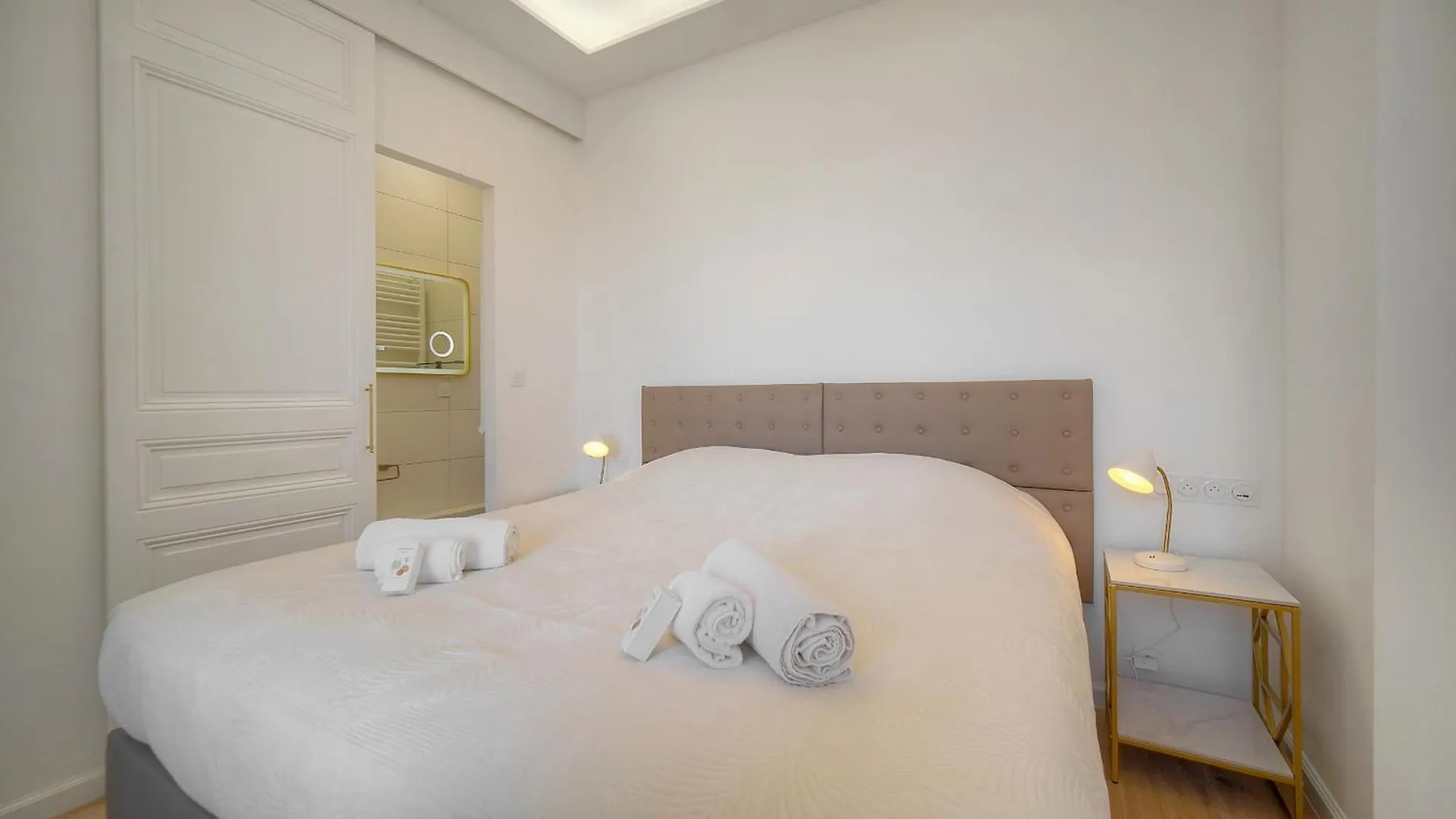 戛纳Exceptionnel 4 Pieces Balcon Carre D Or A3B129公寓 公寓 戛纳