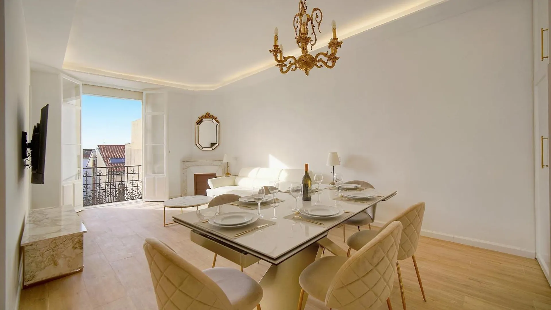 Exceptionnel 4 Pieces Balcon Carre D Or A3B129 Apartamento Cannes