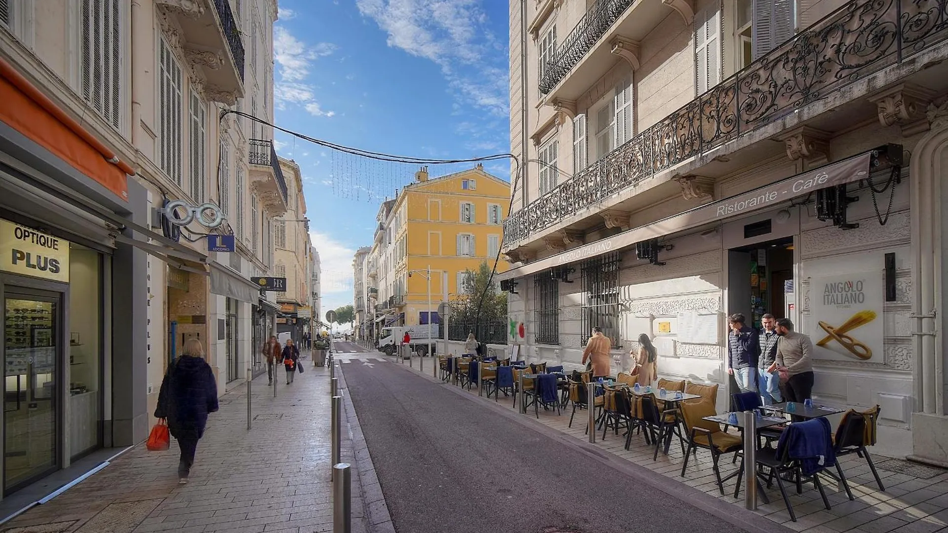 Exceptionnel 4 Pieces Balcon Carre D Or A3B129 Apartment Cannes 0*,  France