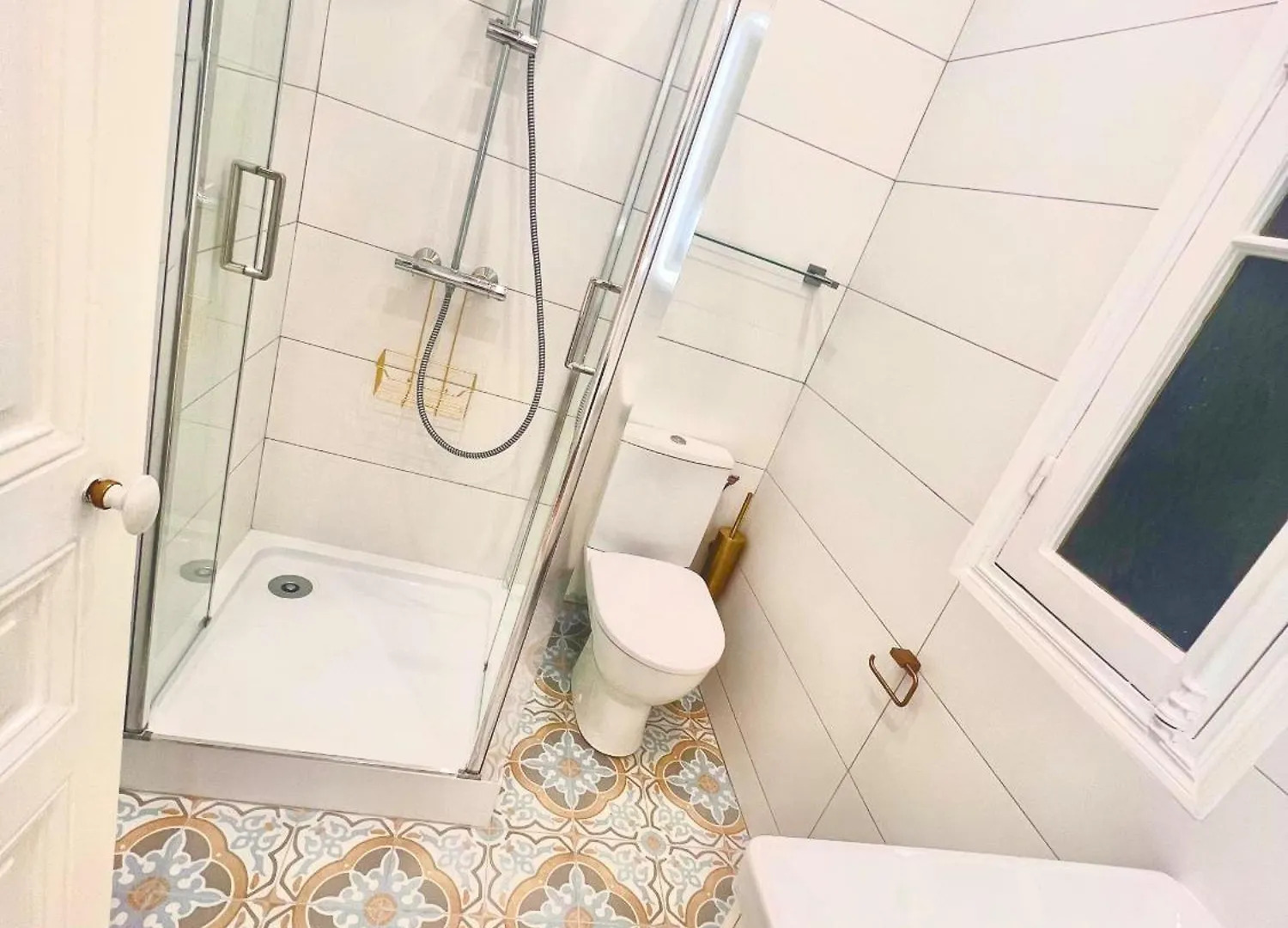 Exceptionnel 4 Pieces Balcon Carre D Or A3B129 Apartment Cannes
